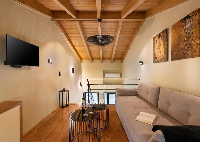 Hall Il Cutti Chania (Crete)