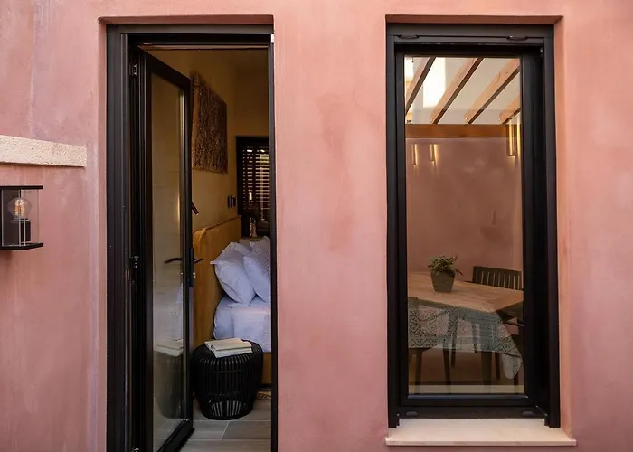 Hall Il Cutti La Canea