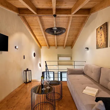 Hall Il Cutti Chania (Crete)