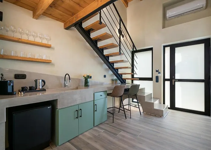 Hall Il Cutti خانيا